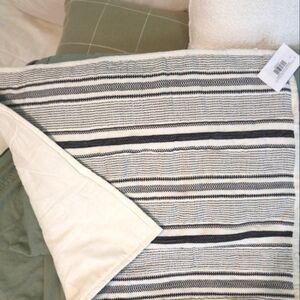 Hearth & Hand Standard Sham New